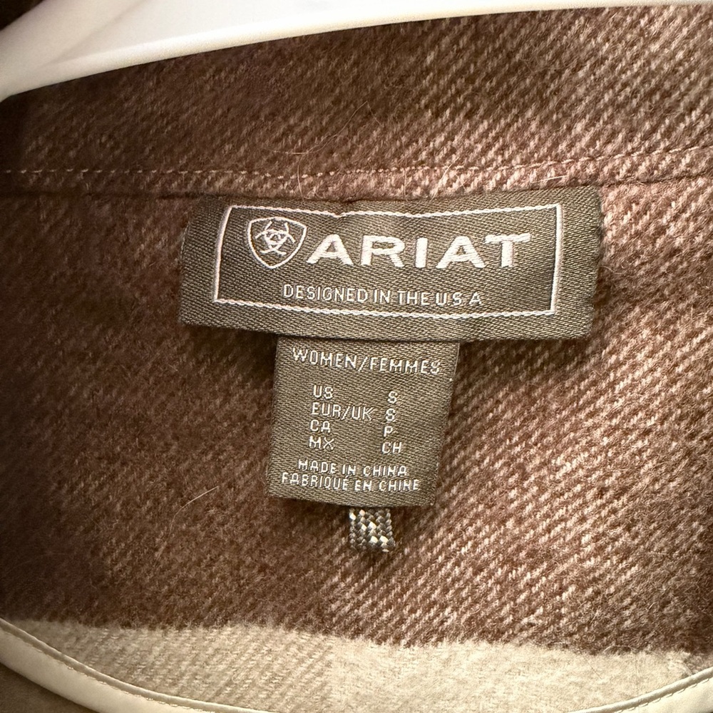 Ariat Women's Maryland Jacket in Brown and Cream Plaid size S - Picture 6 of 11